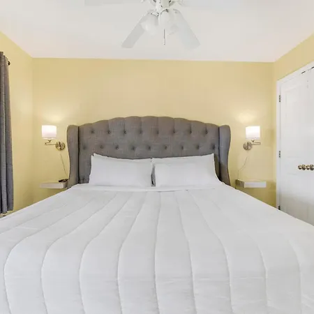 Sandy Feet Retreat By Vacation Homes Collection-2